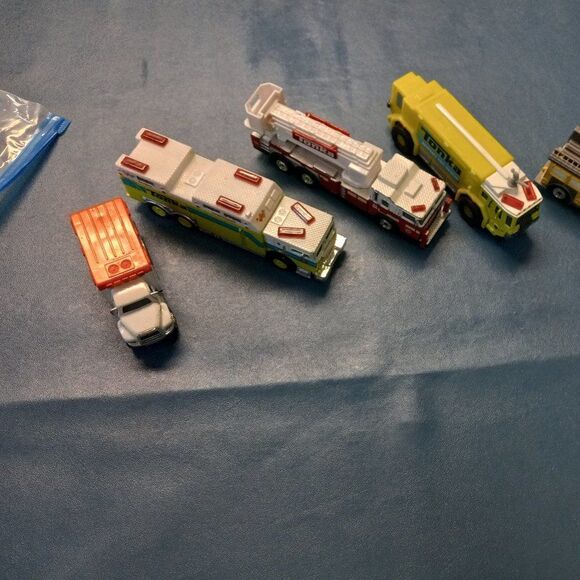 Tonka Fire and Rescue trucks - Picture 2 of 9